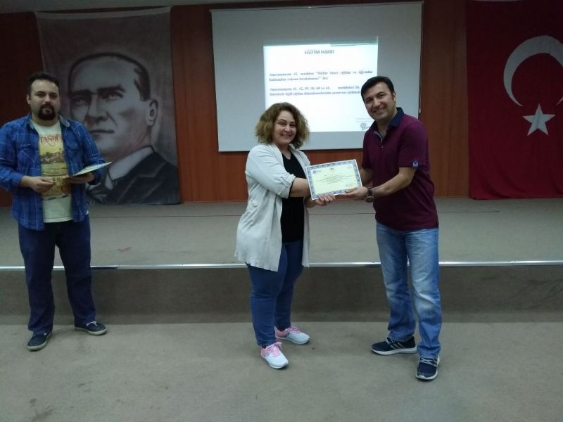 zmir Oemtek- 03.04.2017-Konak .E.M.E.M Aile Eitimi Seminerinin 4.Eitim Oturumu yaplarak Aile Eitimi Semineri Tamamland.