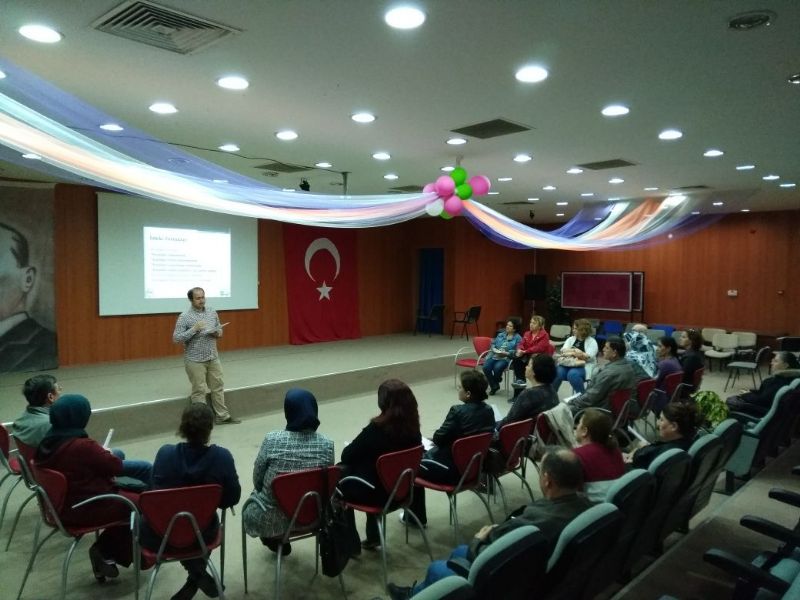 zmir Oemtek- 3.04.2017-Konak .E.M.E.M Aile Eitimi Seminerinin 4.Eitim Oturumu yaplarak Aile Eitimi Semineri Tamamland.