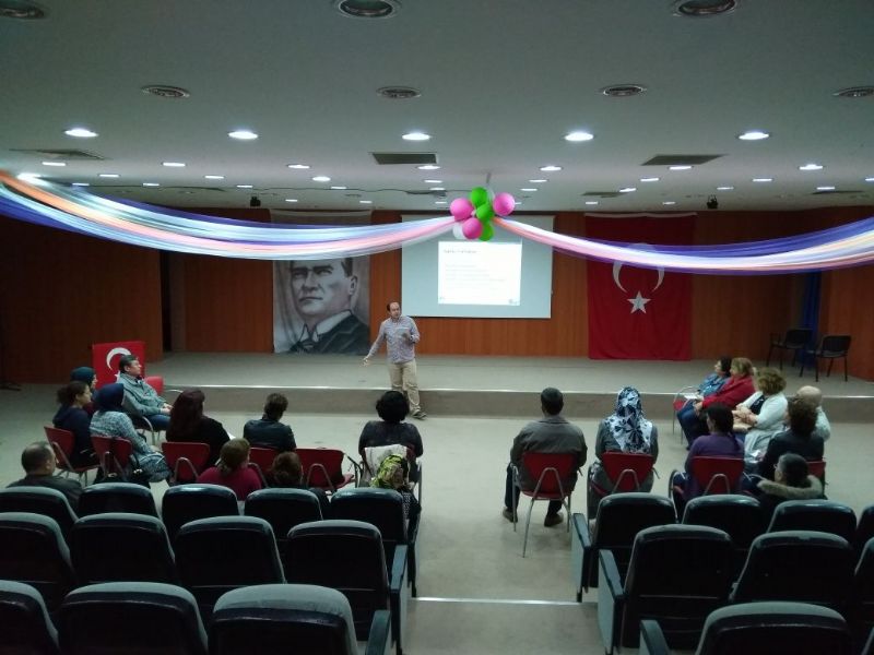 zmir Oemtek- 03.04.2017-Konak .E.M.E.M Aile Eitimi Seminerinin 4.Eitim Oturumu yaplarak Aile Eitimi Semineri Tamamland.