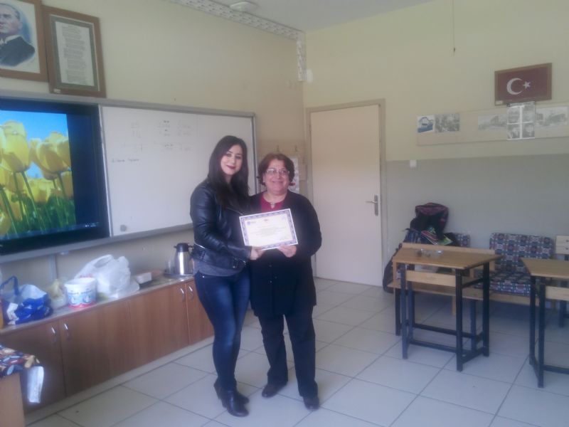zmir Oemtek- 07.04.2017-Bornova Hasan Tahsin  .E.M.E.M Aile Eitimi Seminerinin 3.Gurup 4.Eitim Oturumu yapld ve Aile Eitimi Semineri tamamland.